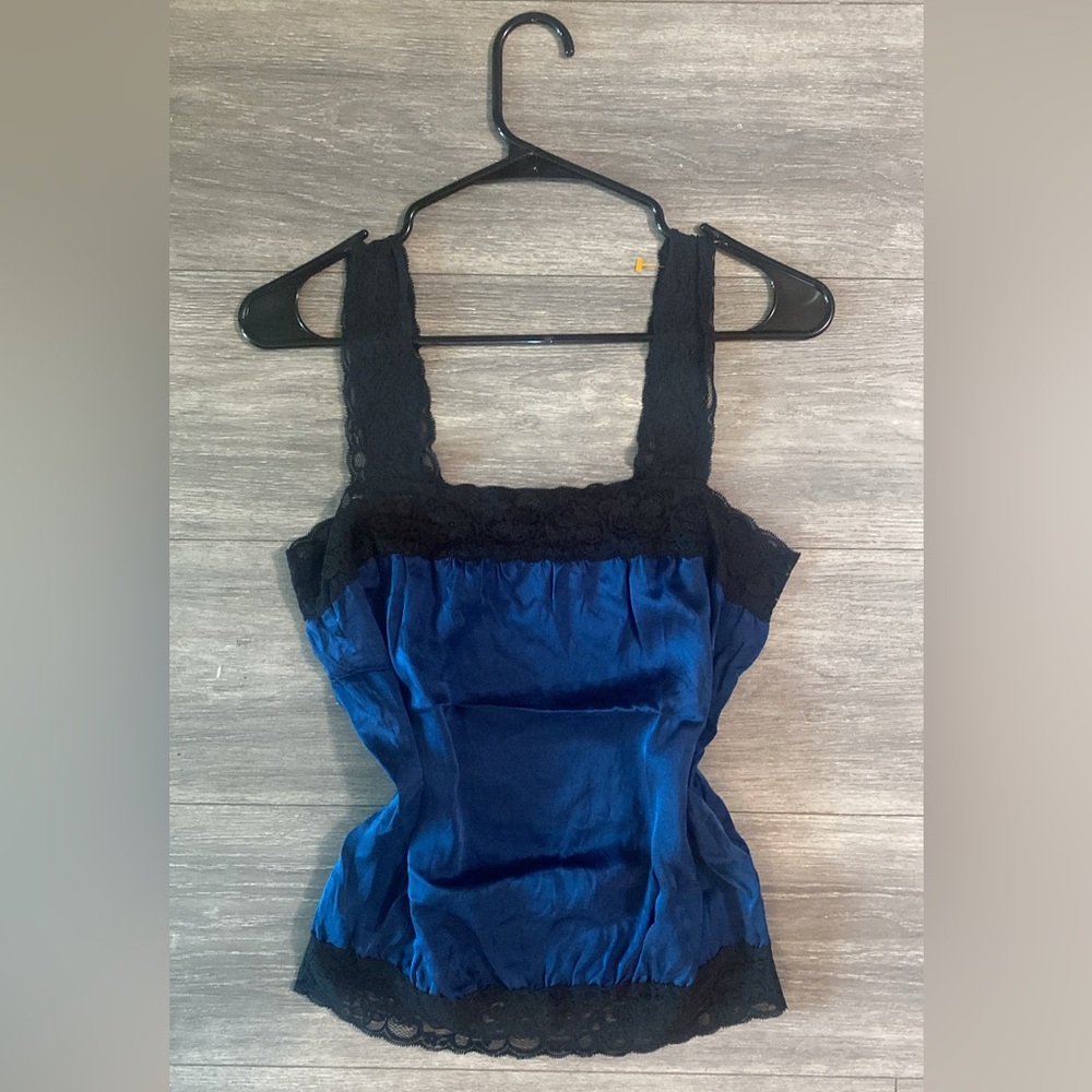 Libertine by target. silk dark blue, black floral y2k vintage  lace top🖤